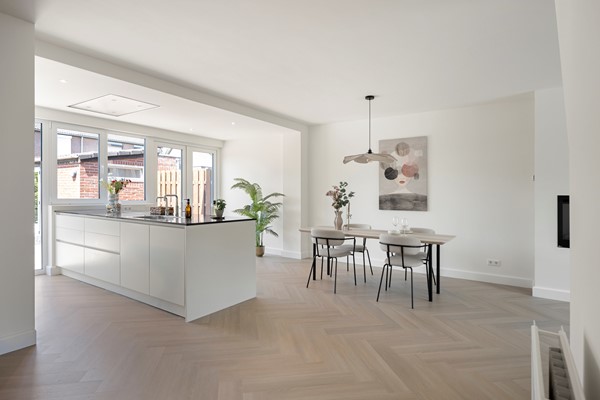 Medium property photo - Caumerbeek 11, 6166 GD Geleen